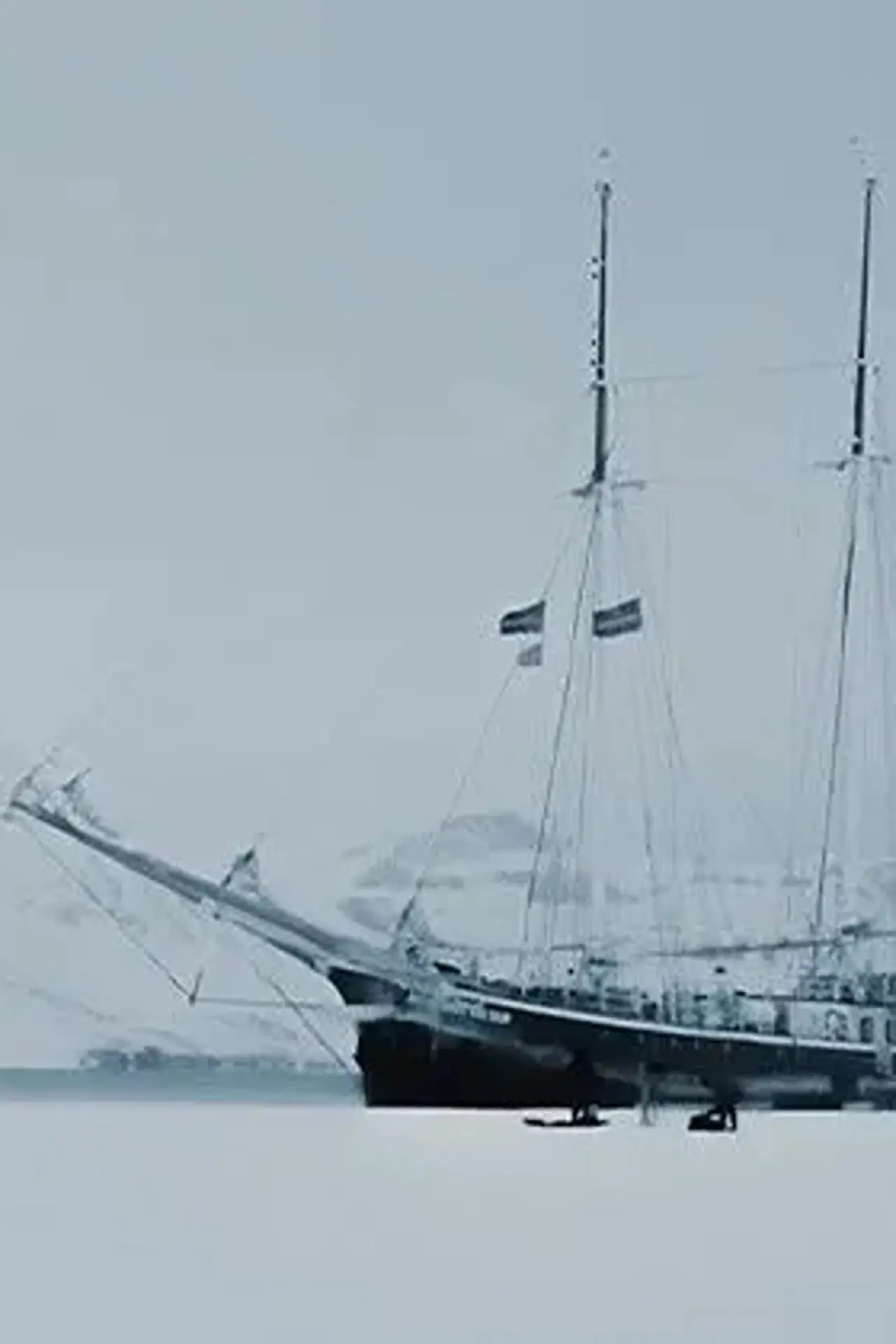 Постер к фильму "Living Waters"