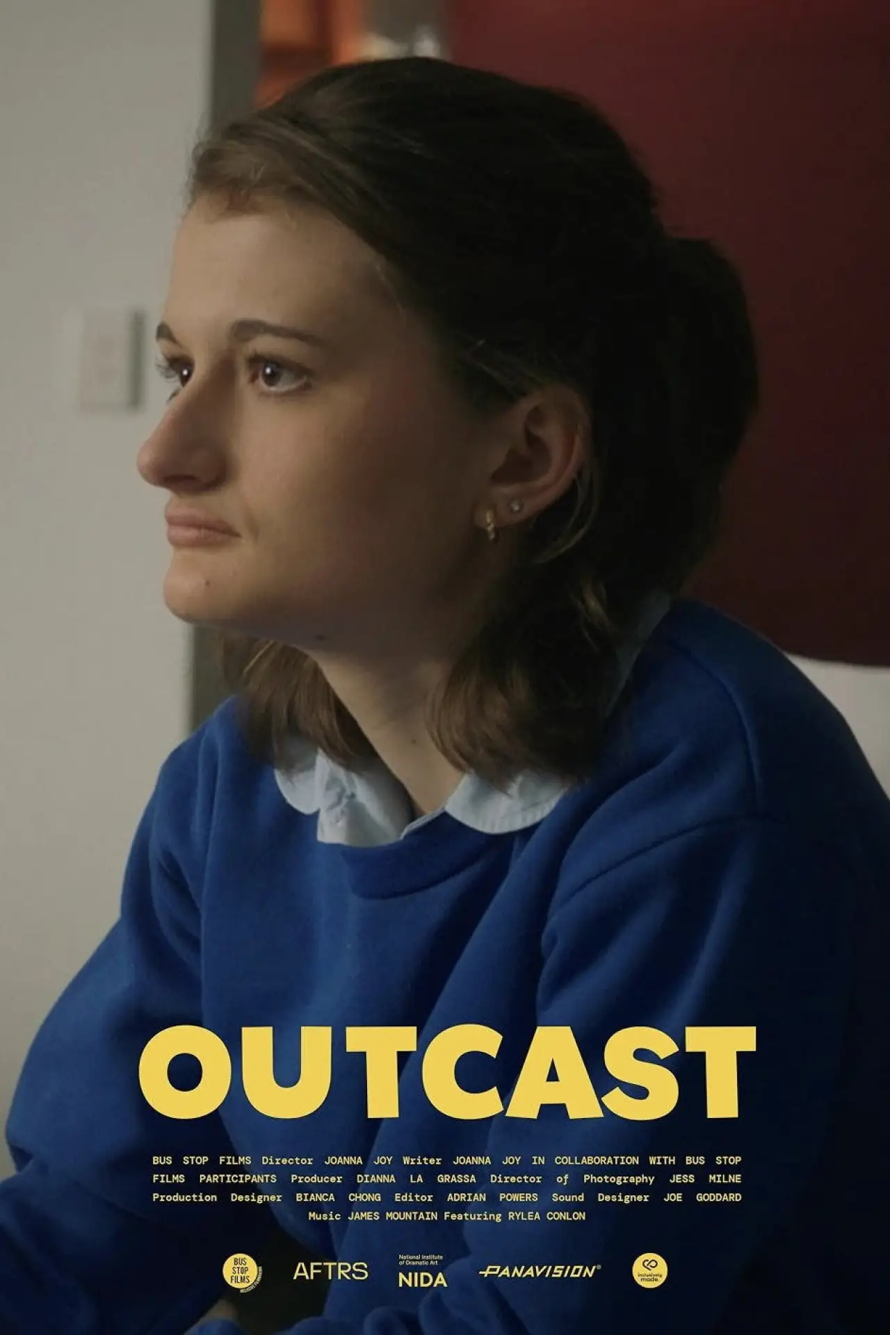 Постер к фильму "Outcast"