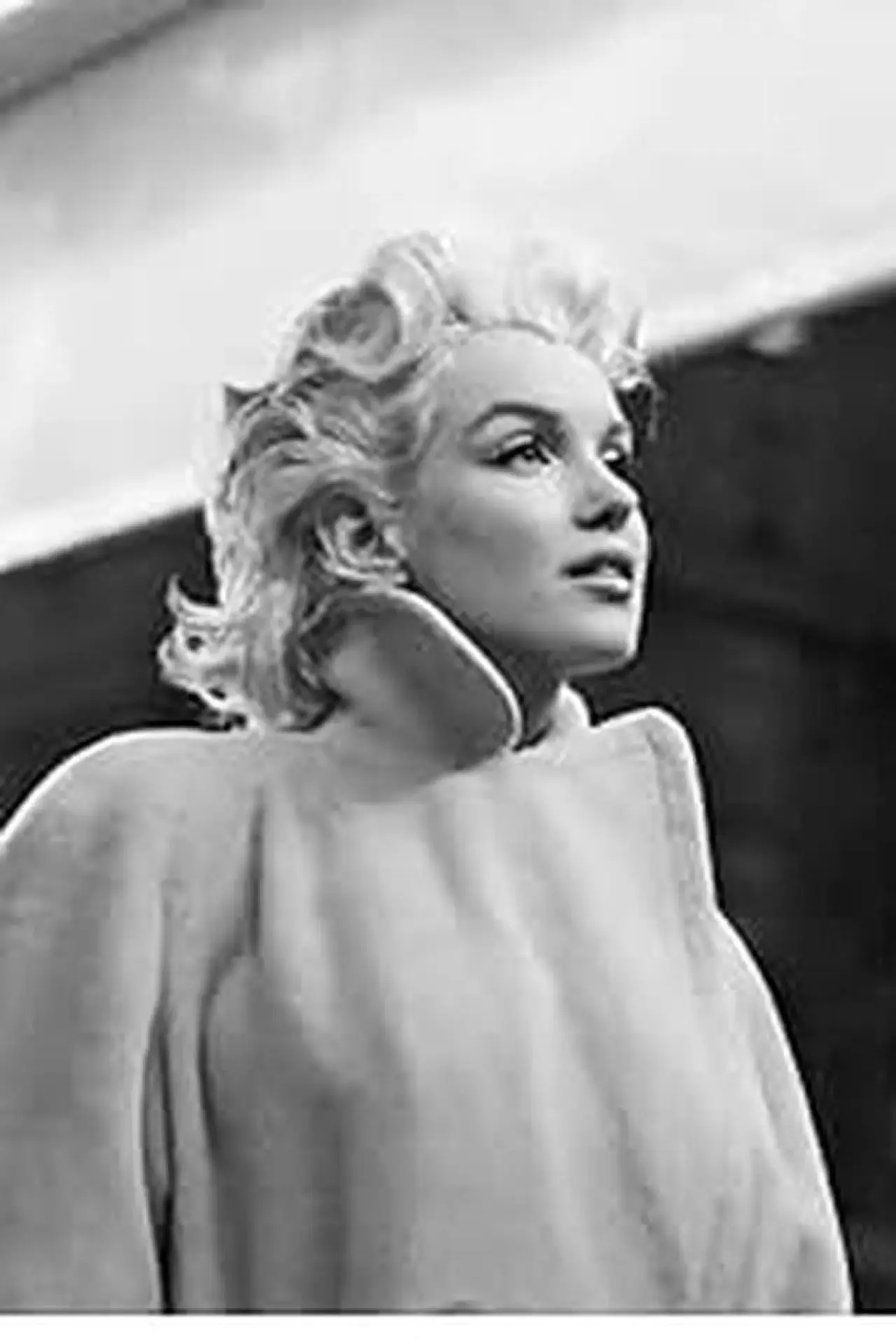 Постер к фильму "Marilyn Monroe, I Am So Many People"