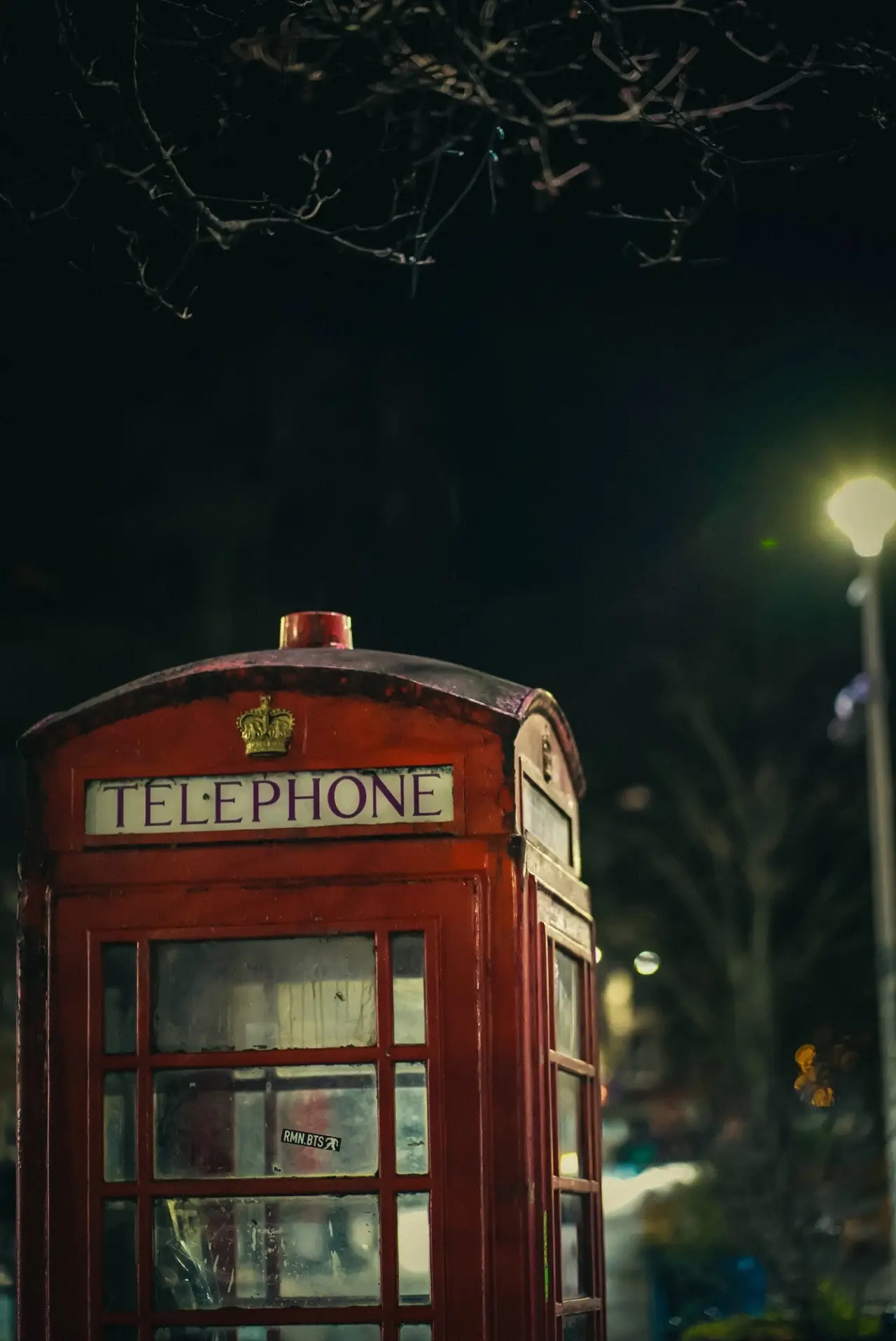 Постер к фильму "The phone"