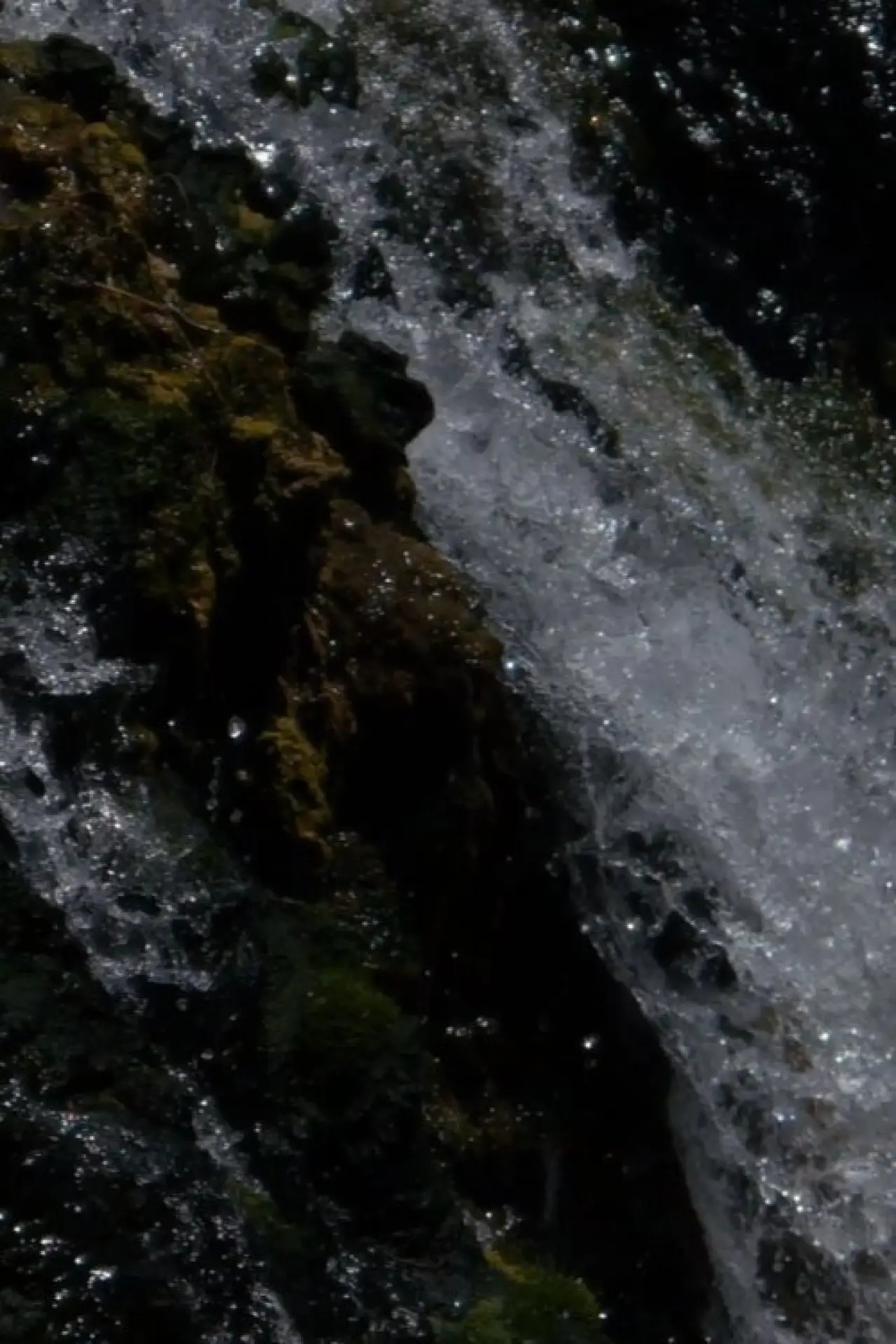 Постер к фильму "Cascate"