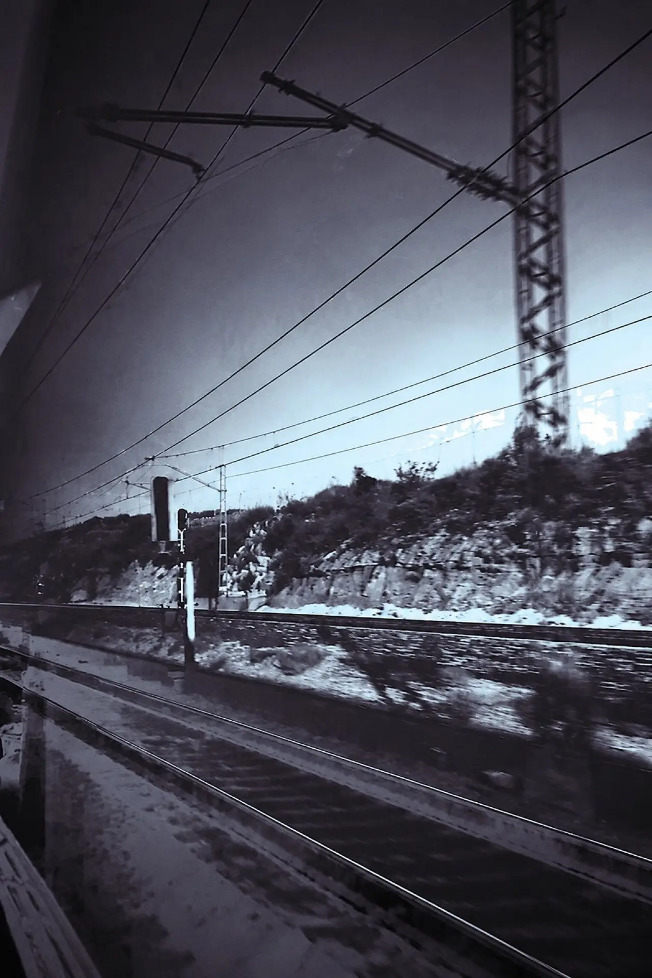 Постер к фильму "Commuting"