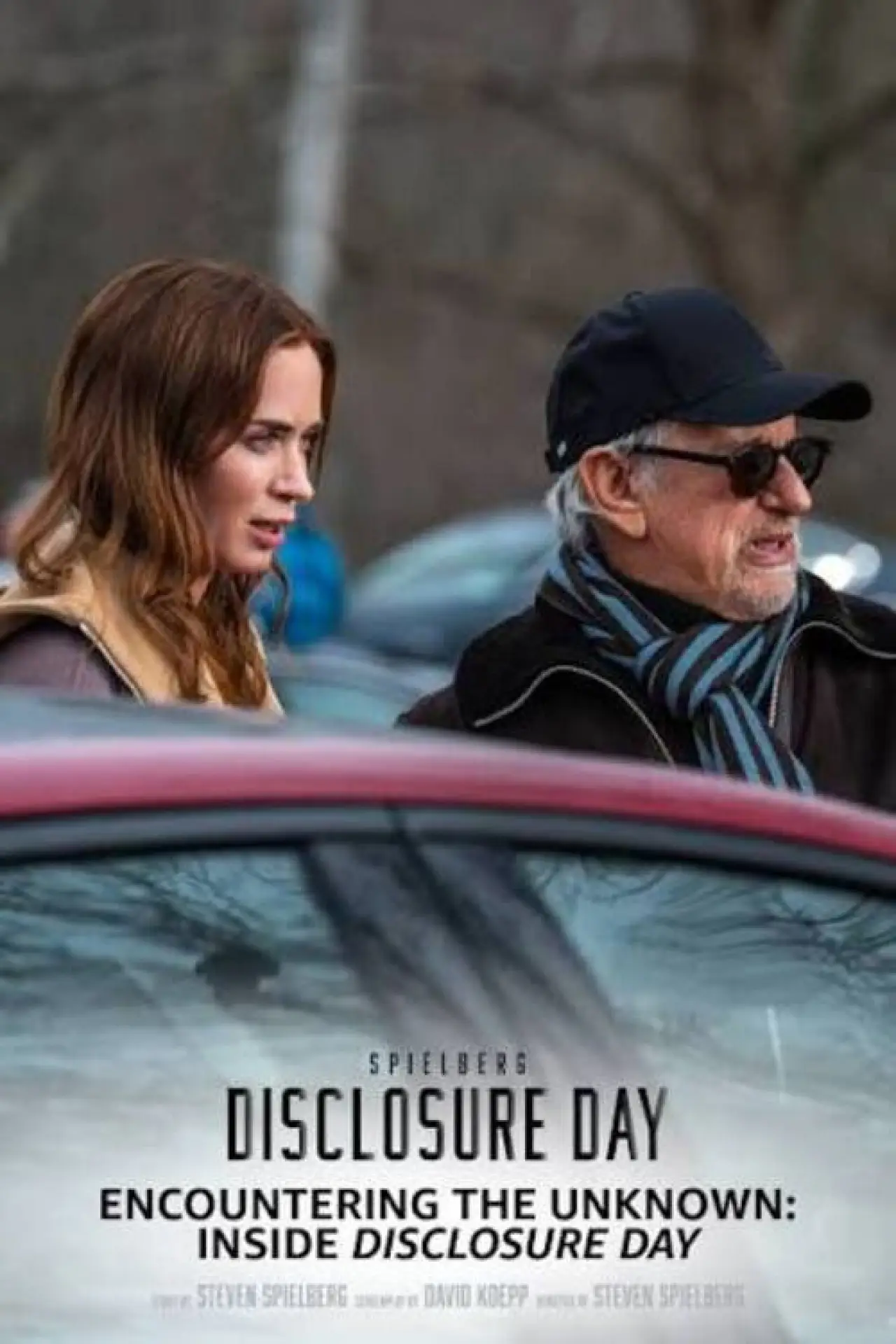 Постер к фильму "Encountering the Unknown: Inside DISCLOSURE DAY"