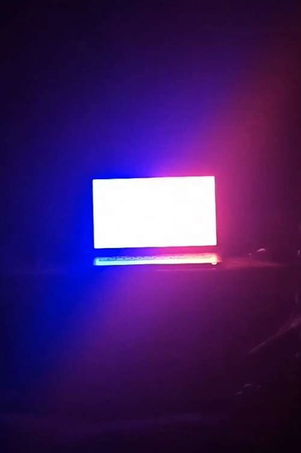 Постер к фильму "Alienação"