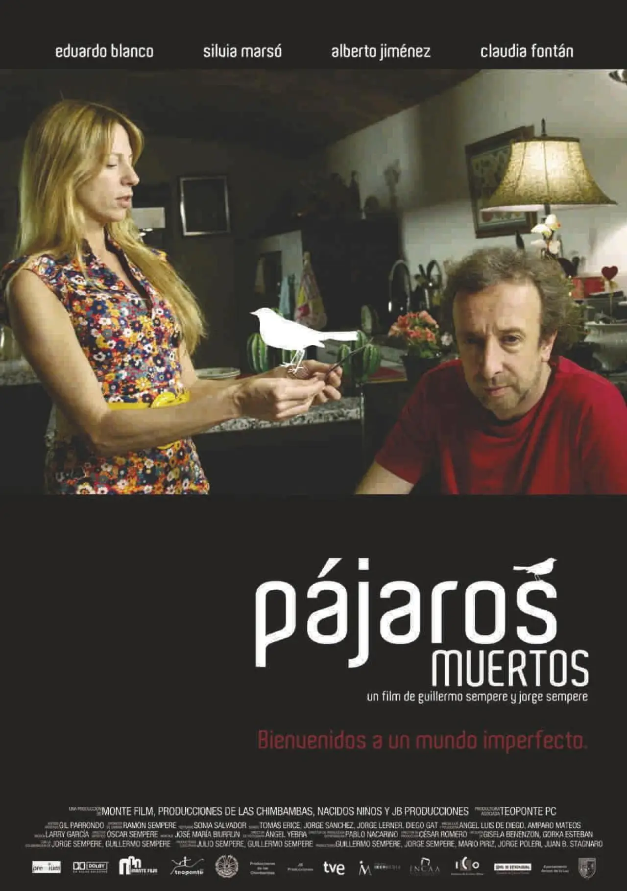 Постер к фильму "Pájaros muertos"