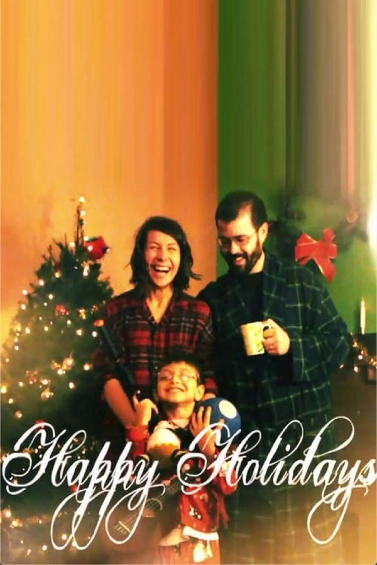 Постер к фильму "Happy Holidays"
