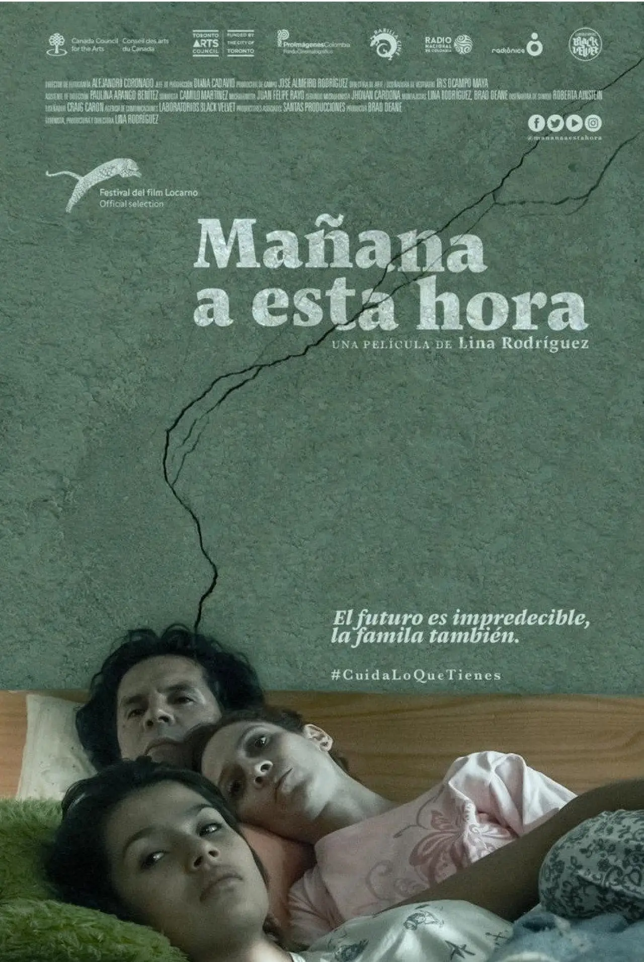 Постер к фильму "Mañana a esta hora"