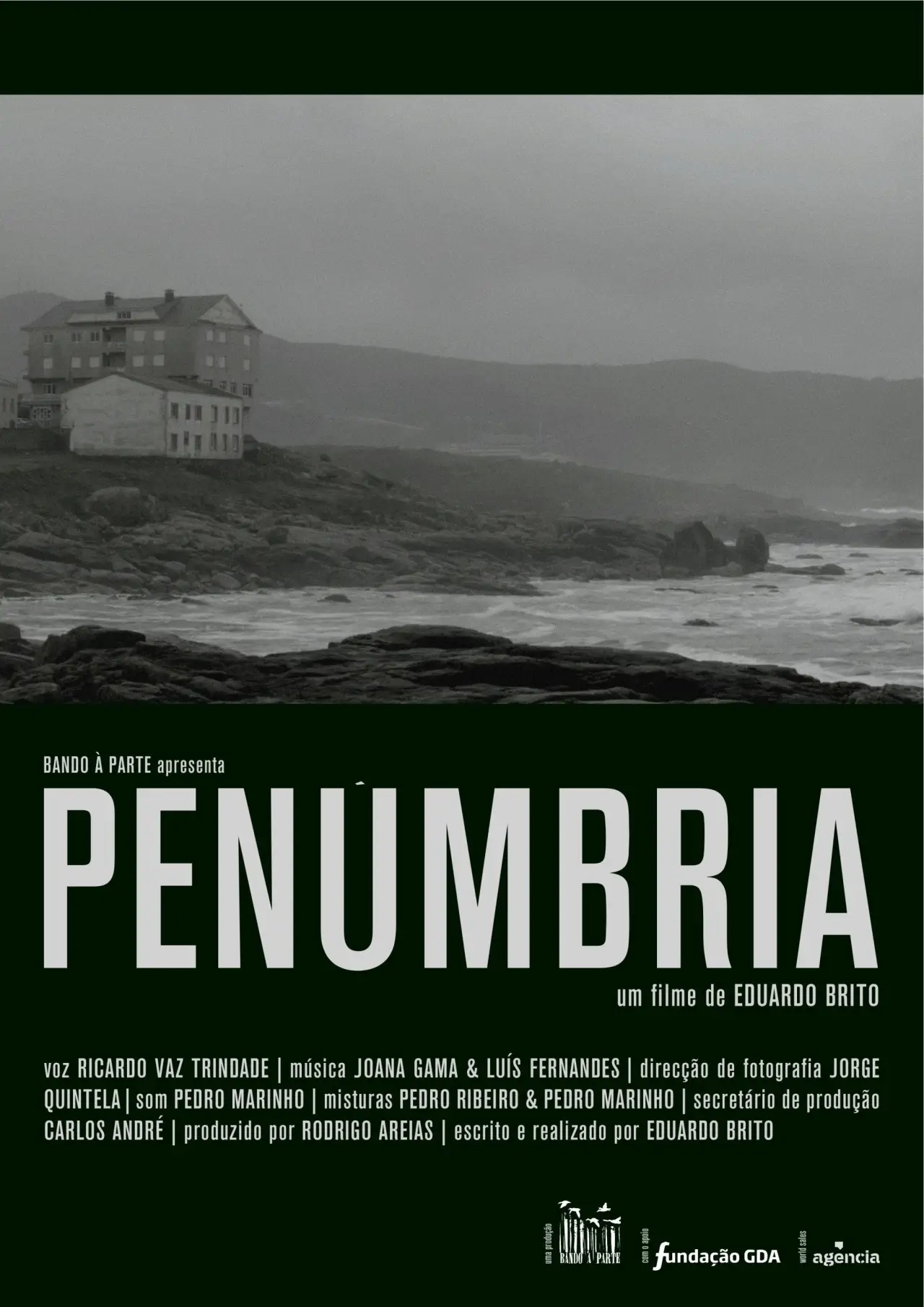 Постер к фильму "Penúmbria"