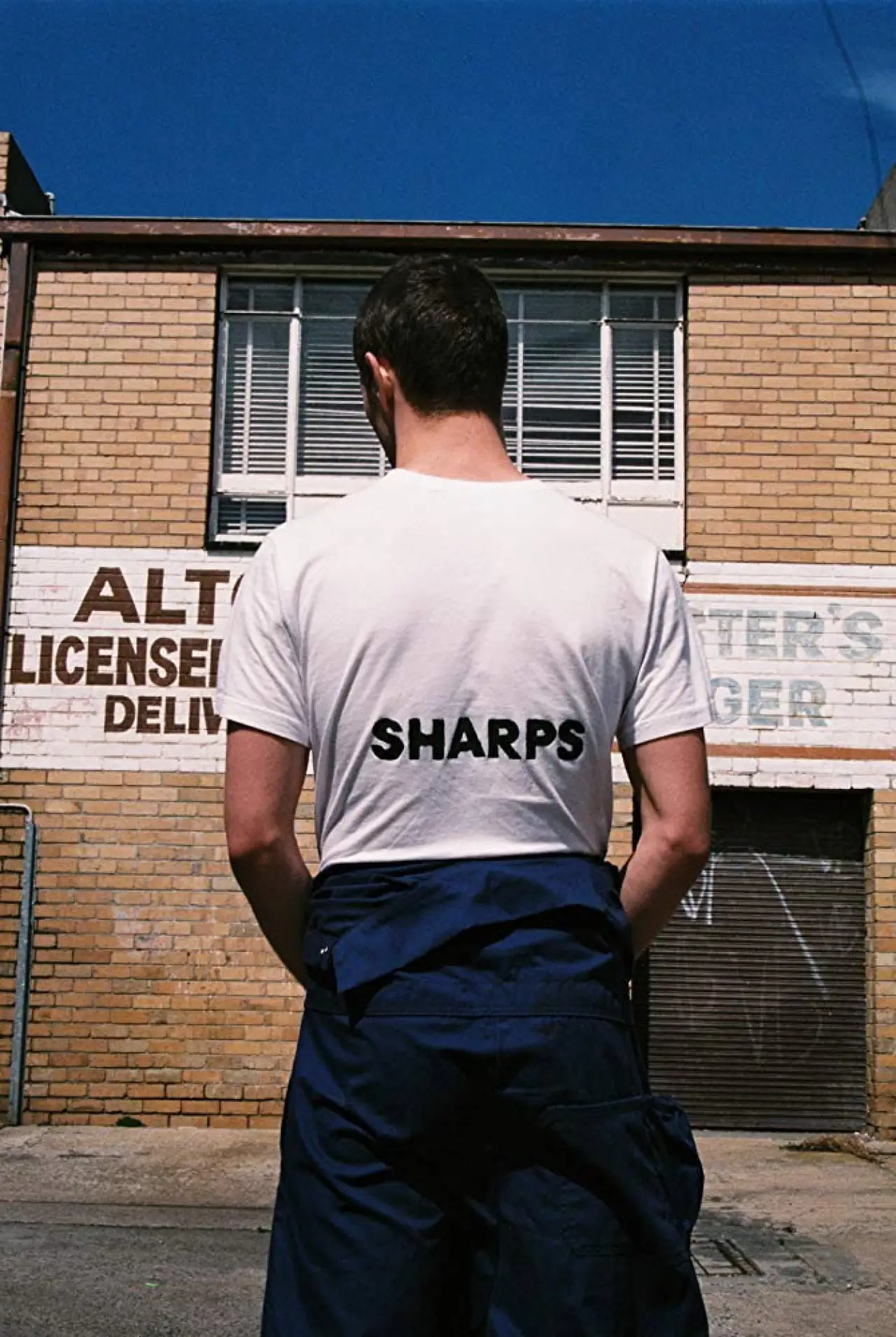 Постер к фильму "Sharps"