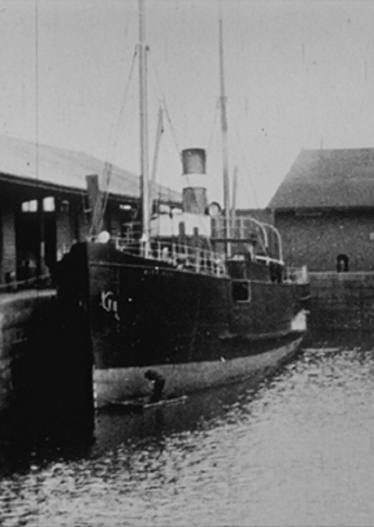 Постер к фильму "Liverpool, entrée dans Clarence Dock"