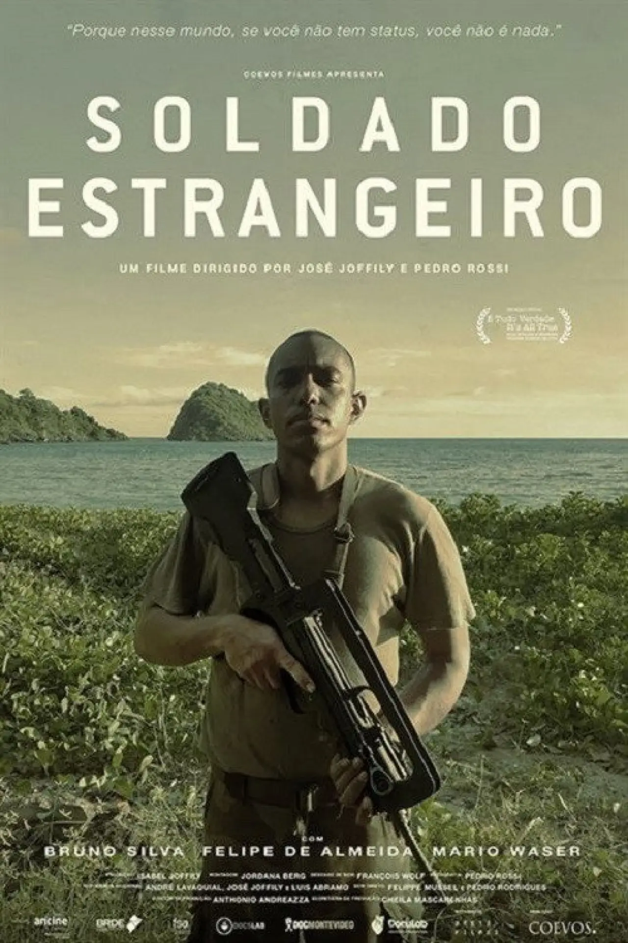 Постер к фильму "Soldado Estrangeiro"