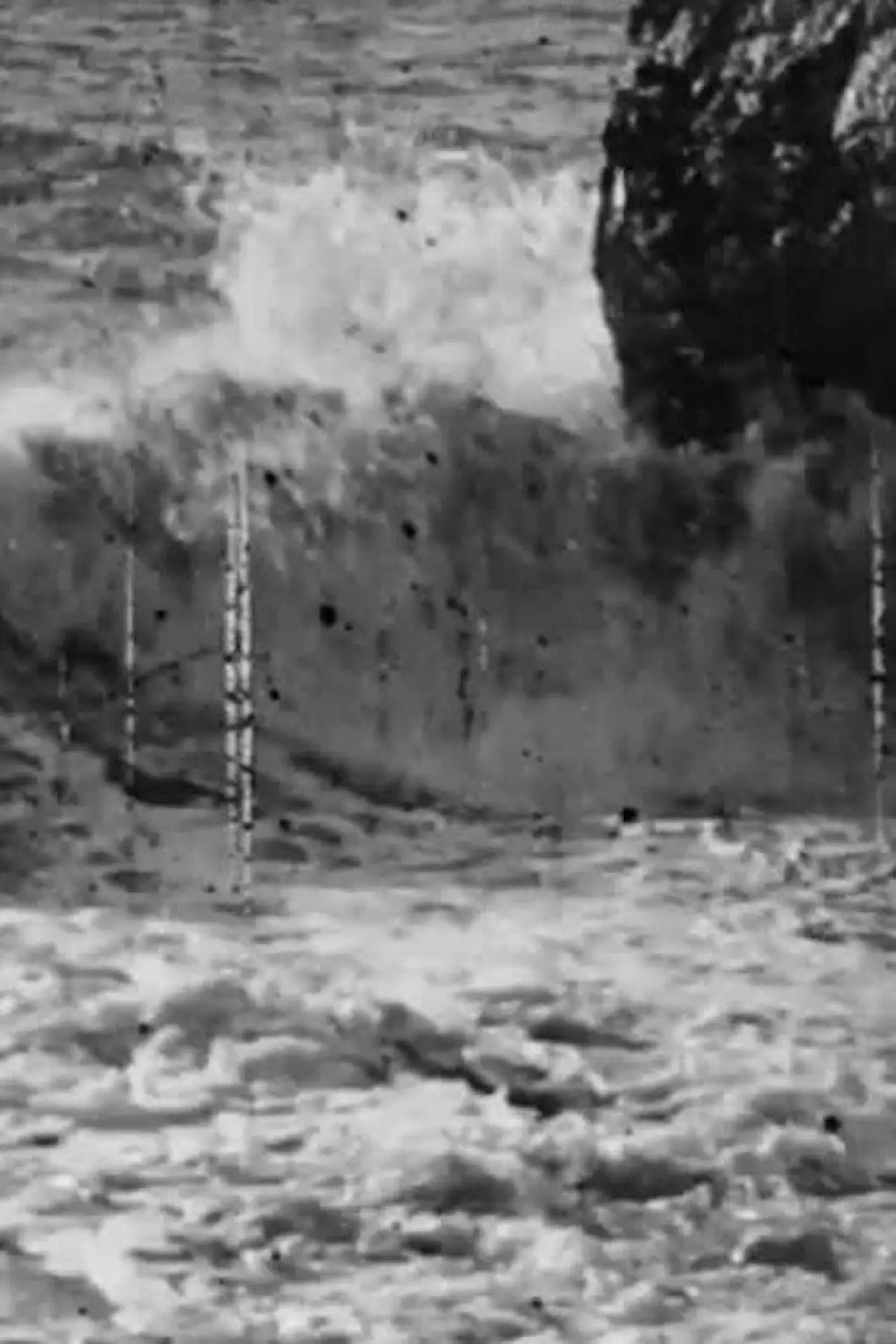 Постер к фильму "Waves Breaking"