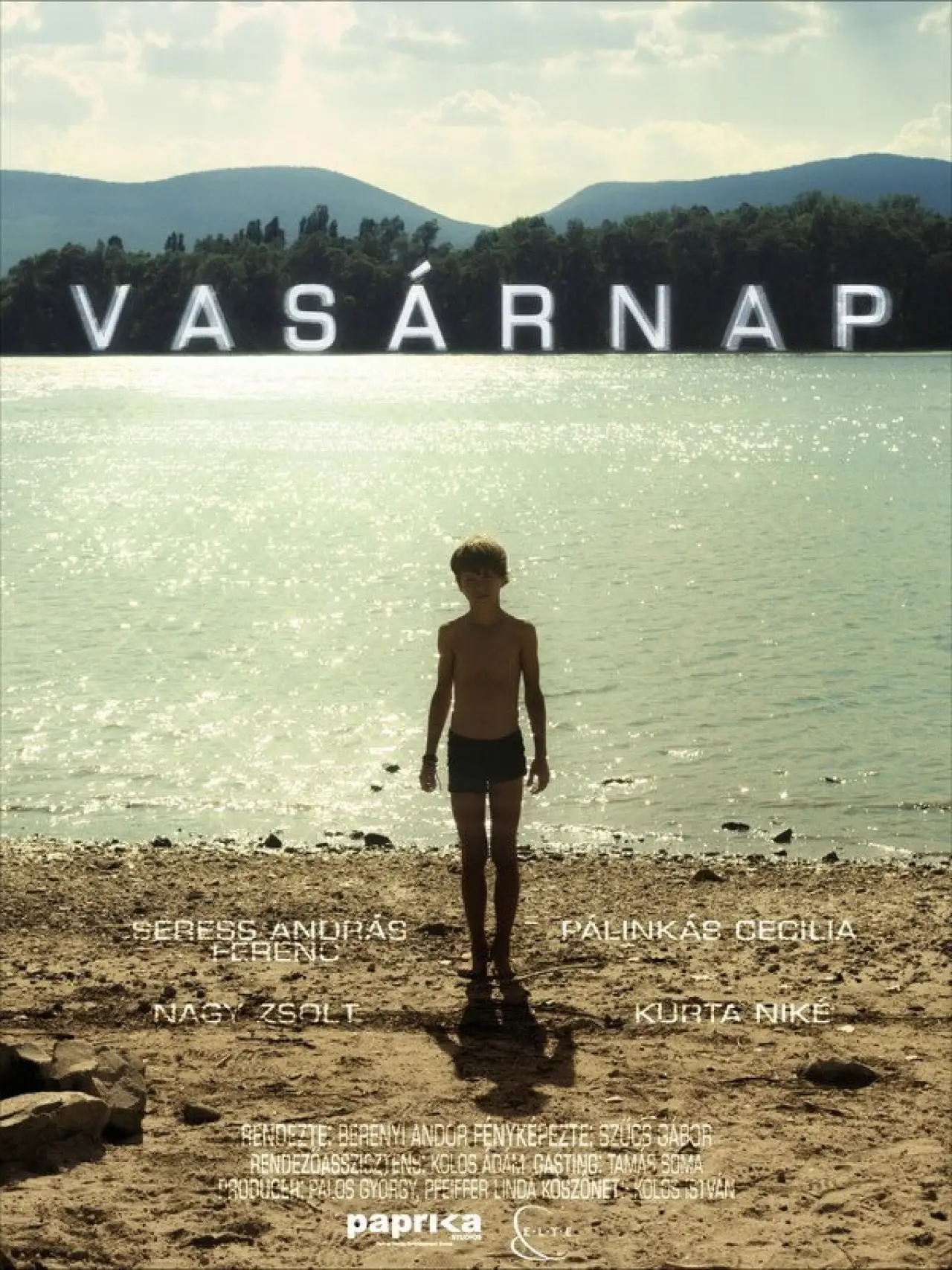 Постер к фильму "Vasárnap"