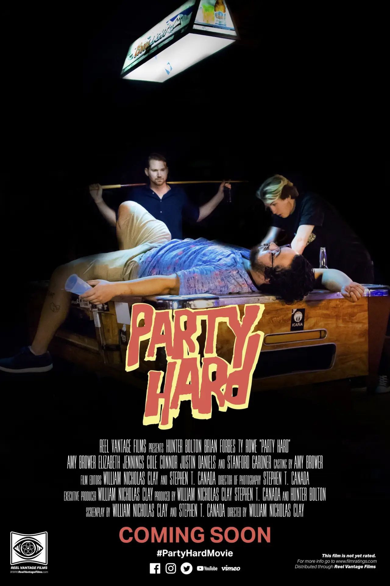 Постер к фильму "Party Hard"