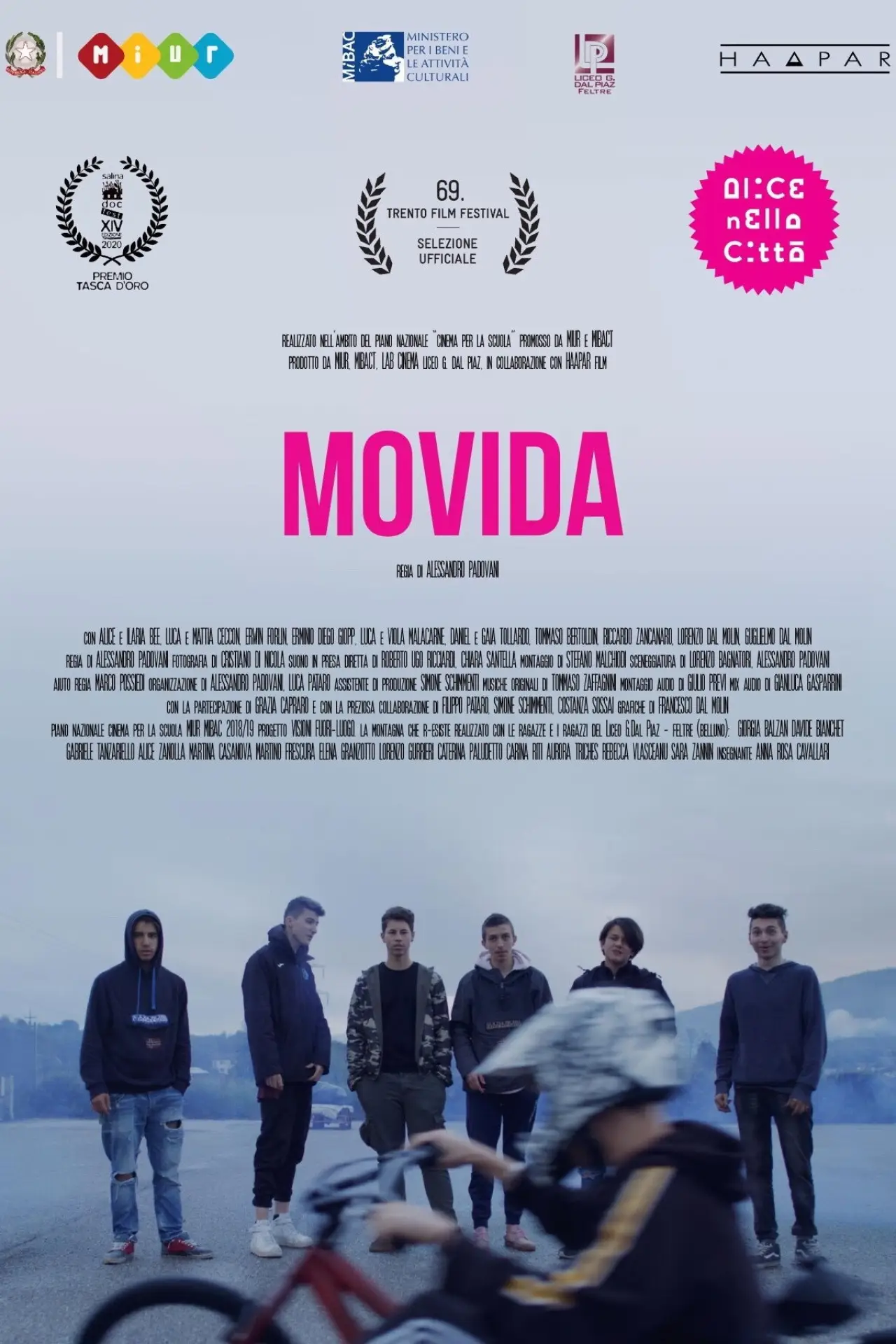 Постер к фильму "Movida"