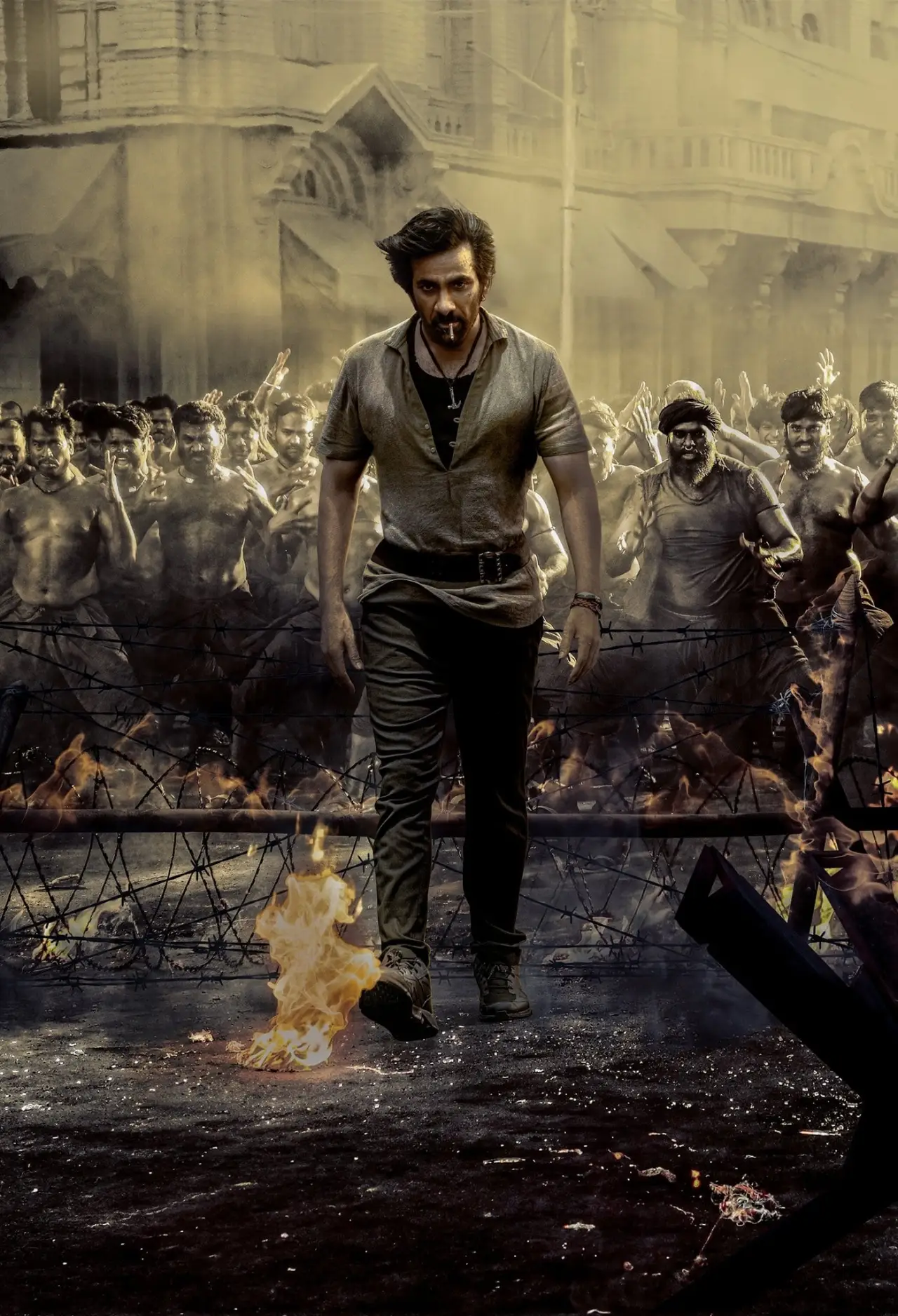 Постер к фильму "టైగర్ నాగేశ్వరరావు"