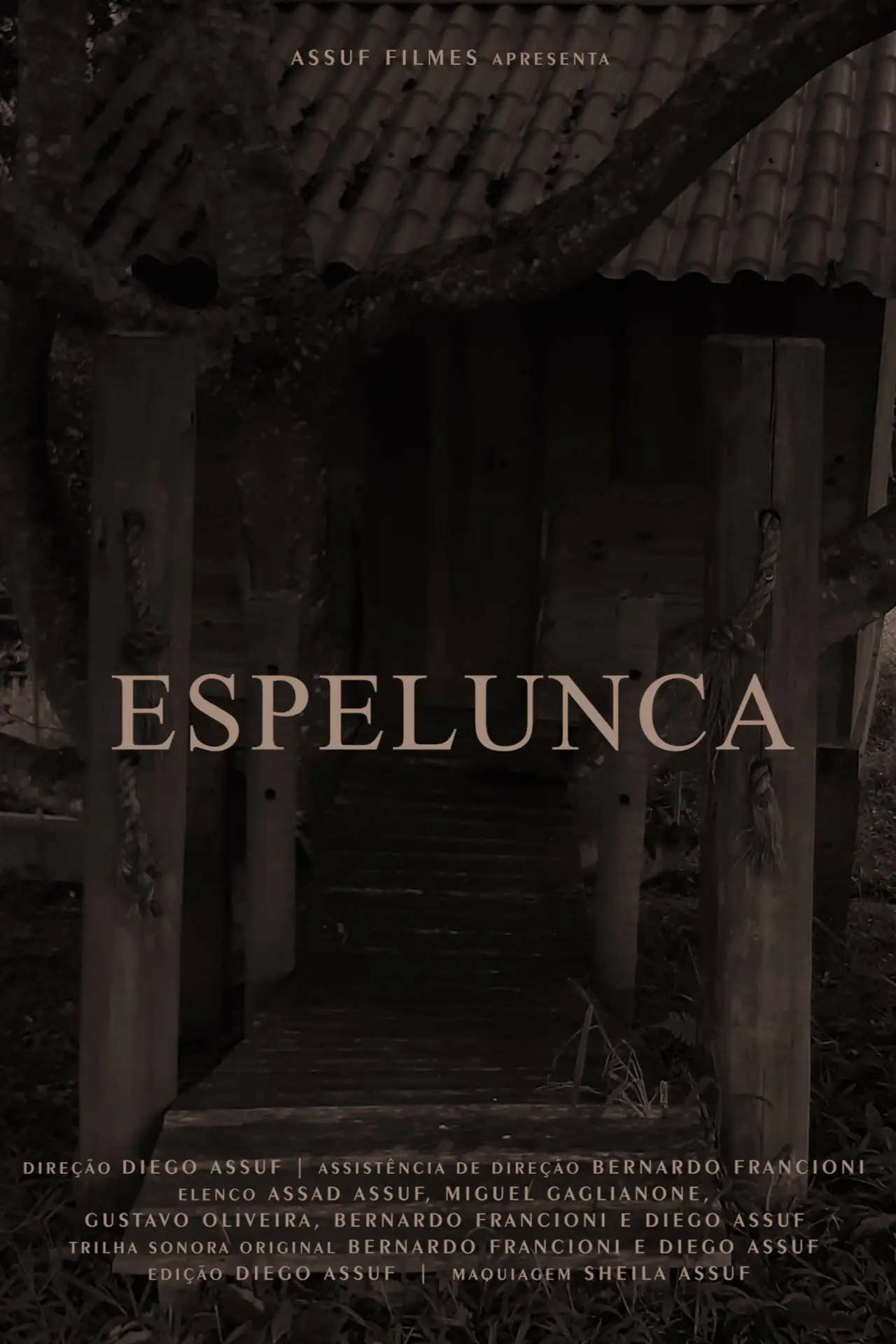 Постер к фильму "Espelunca"