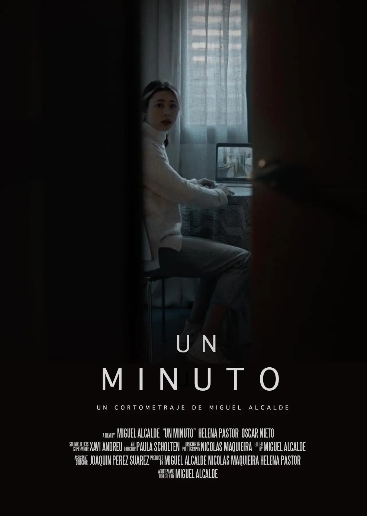 Постер к фильму "Un minuto"