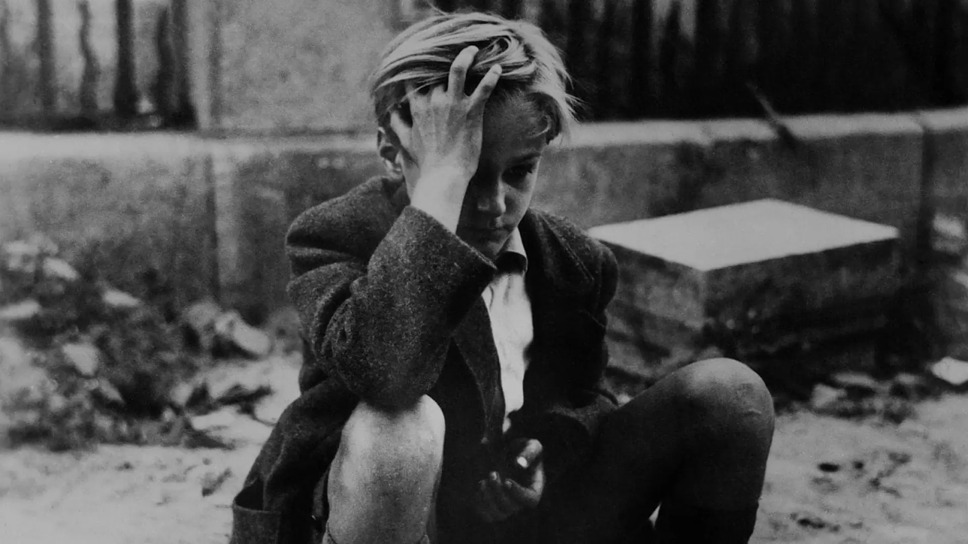 Видео к фильму Германия, год нулевой — Roberto Rossellini: The War Trilogy - trailer | BFI Blu-ray