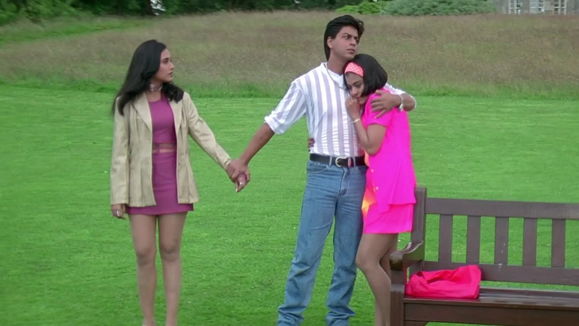 Видео к фильму Всё в жизни бывает — Dance in the Rain - Romantic Scene - Kuch Kuch Hota Hai - Shahrukh Khan, Kajol