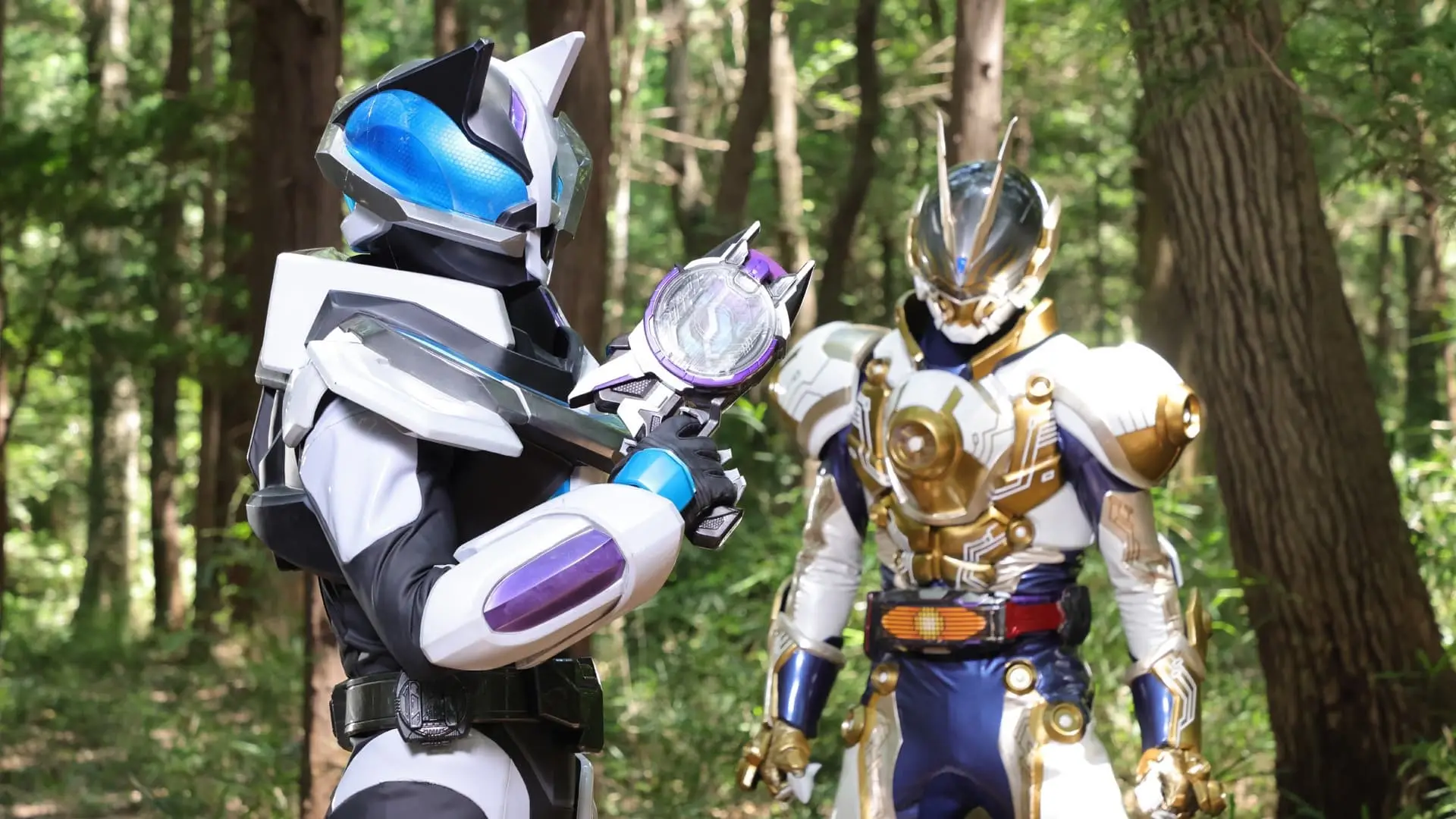 Видео к фильму GEATS EXTRA 仮面ライダーゲイザー | 【予告編（３０秒）】ギーツエクストラ　仮面ライダーゲイザー【東映特撮ファンクラブにて4月7日(日)より配信開始！】