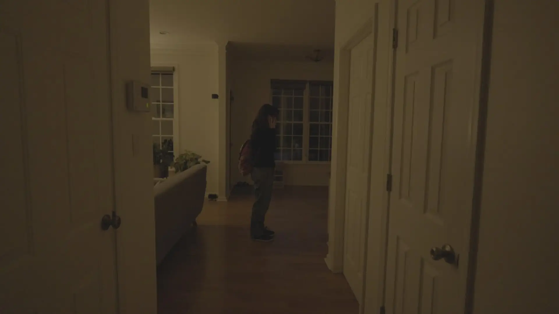 Видео к фильму Malevolent | Malevolent | OFFICIAL TRAILER