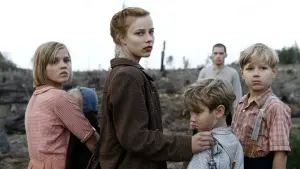 Задник к фильму "Лоре" #469932