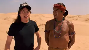 Задник к фильму "Мир Уэйна 2" #304541