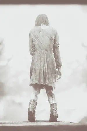 Постер к фильму "Зловещие мертвецы: Черная книга" #643163