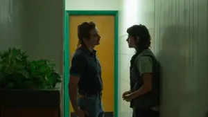 Задник к фильму "Любовь истекает кровью" #434486