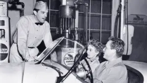 Задник к фильму "Целуй меня насмерть" #235454