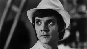 Задник к фильму "О, счастливчик" #421528