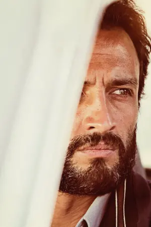 Постер к фильму "Герой" #399268