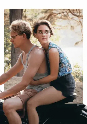 Постер к фильму "С любовью, ваша Хильда" #664662