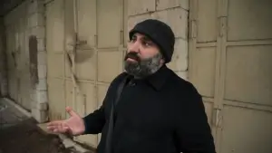 Задник к фильму "Louis Theroux: The Settlers" #784034