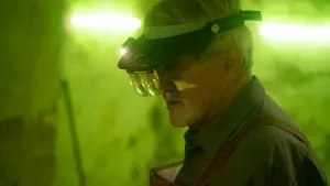 Задник к фильму "Не дыши: Игра на выживание" #396103