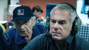 Задник к фильму "Итальянская гонщица" #207523