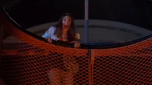 Задник к фильму "Микки Монстр" #620308