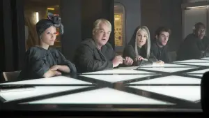 Задник к фильму "Голодные игры: Сойка-пересмешница. Часть 1" #566647