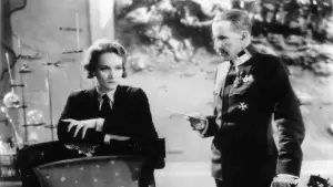 Задник к фильму "Обесчещенная" #707879