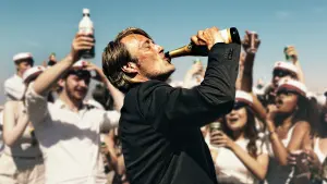 Задник к фильму "Ещё по одной" #203339