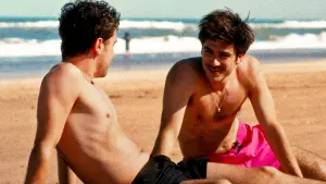 Видео к фильму The Astronaut Lovers | Trailer de Los amantes astronautas (HD)