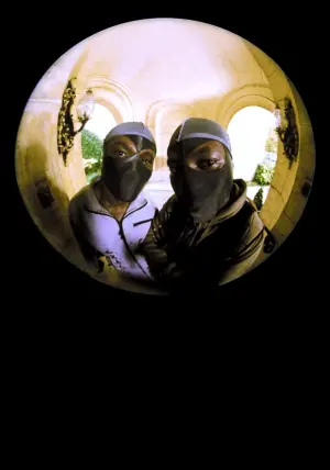 Постер к фильму "Ямакаси: Свобода в движении" #308366