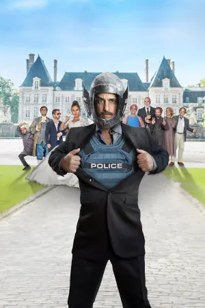 Постер к фильму "Opération Portugal 2 : La Vie de château" #503804