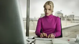 Задник к фильму "Страсть" #422525