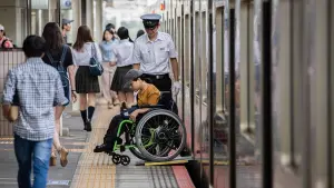 Задник к фильму "37 секунд" #439501