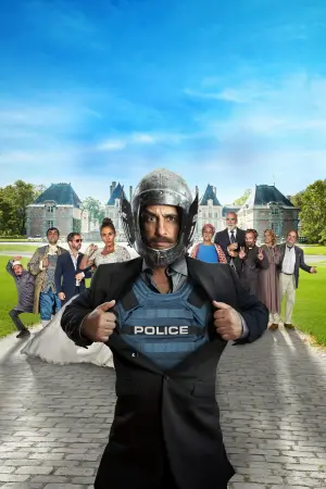 Постер к фильму "Opération Portugal 2 : La Vie de château" #503805