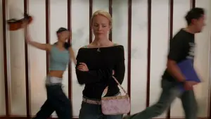 Задник к фильму "Дрянные девчонки" #593943