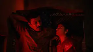 Задник к фильму "கார்மேனி செல்வம்" #844179