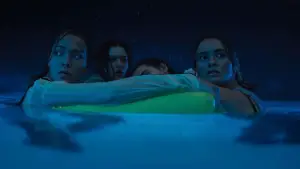 Задник к фильму "Примат" #510107